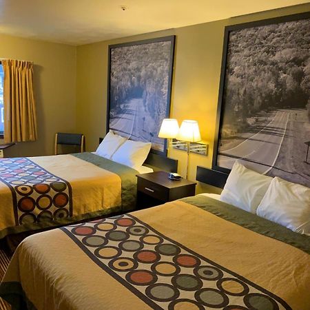 Готель Super 8 By Wyndham Eau Claire Wi Екстер'єр фото